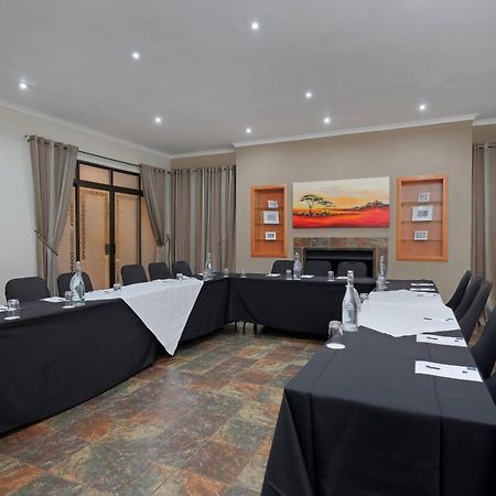 Protea Hotel By Marriott Polokwane Landmark Екстериор снимка